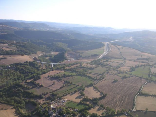 images 016.jpg